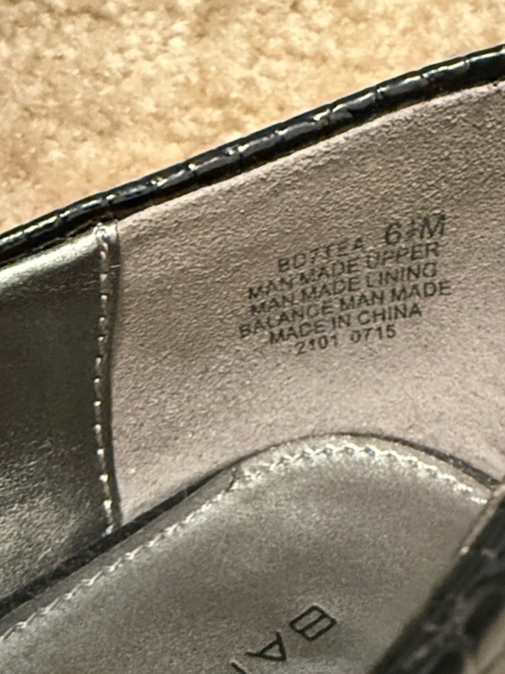 Bandolino Black heels with Metal Bit - Picture 4 of 9